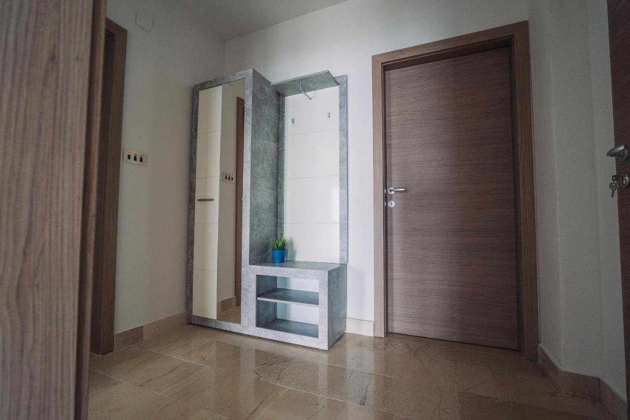 Apartmani Josip Podstrana Exterior foto
