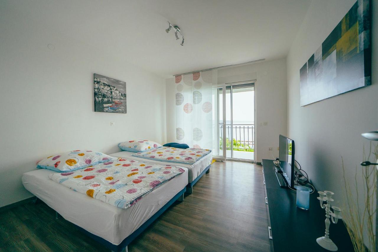 Apartmani Josip Podstrana Exterior foto